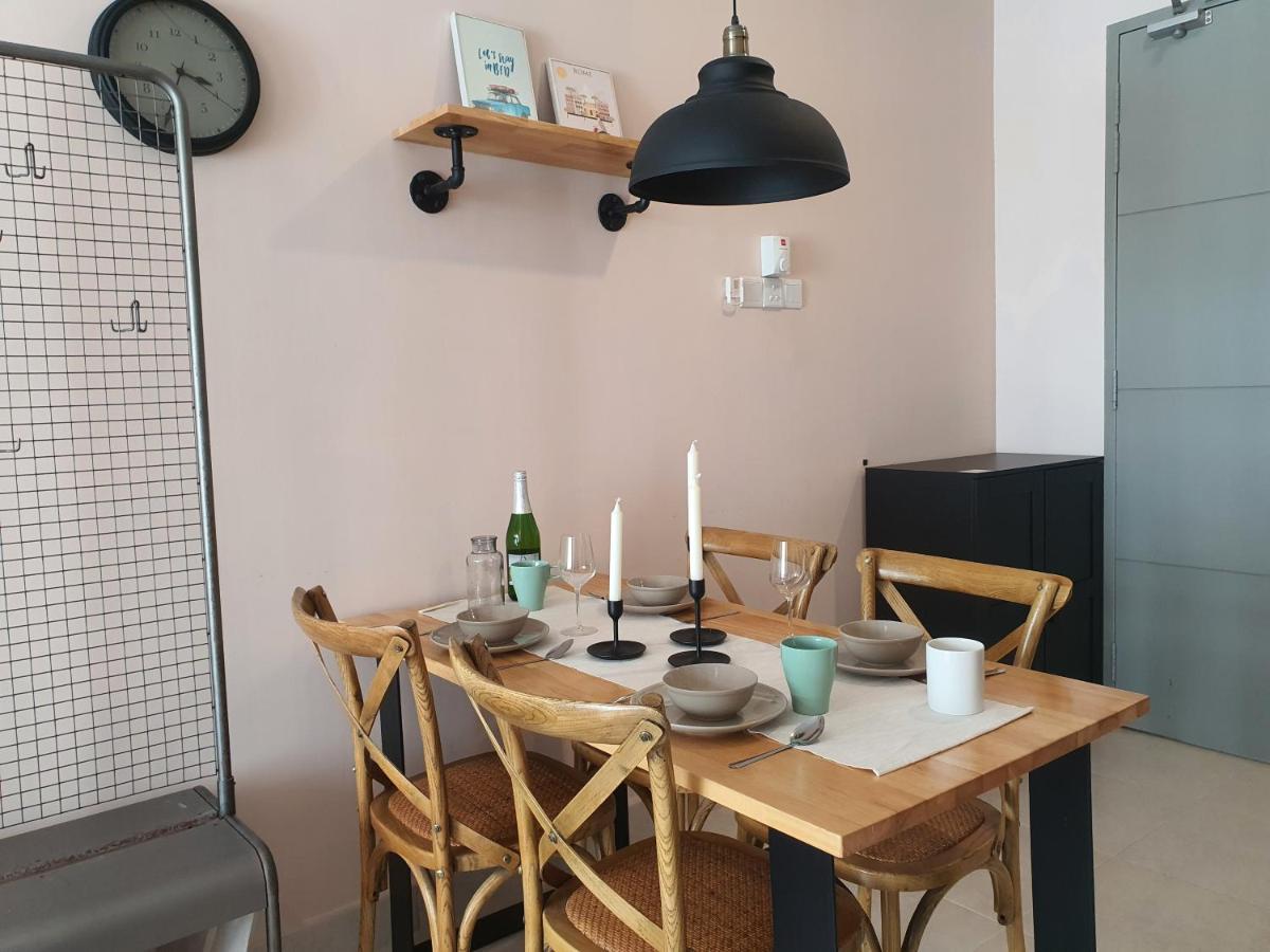 Cozy 2 Bedrooms 4 Pax Menjalara Near Desa Park City กัวลาลัมเปอร์ ภายนอก รูปภาพ