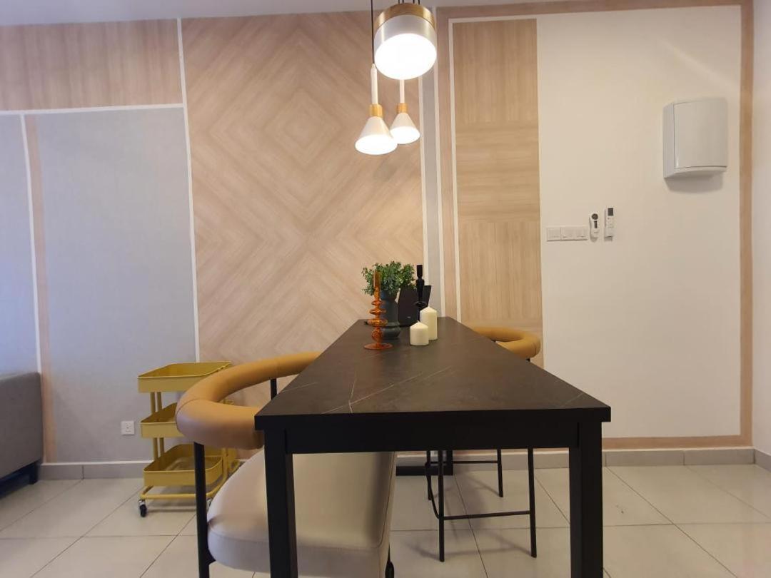 Cozy 2 Bedrooms 4 Pax Menjalara Near Desa Park City กัวลาลัมเปอร์ ภายนอก รูปภาพ